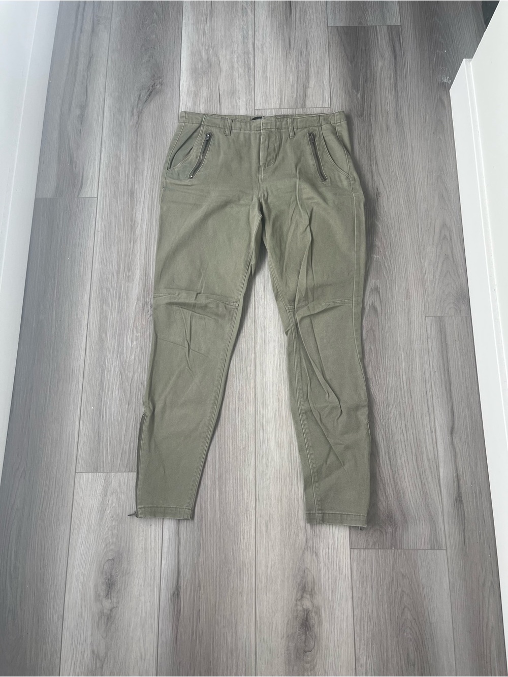 Forever 21 Olive Green Skinny Utility Pants